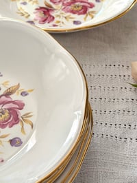 Image 4 of Assiettes creuses fleuries - Gien