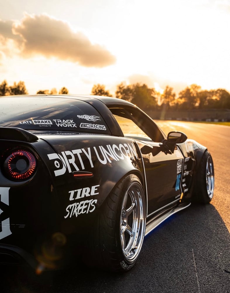 Image of C6R. D full widebody fenders front and rear