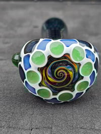 Image 2 of White Dotstack With Wig Wag Pipe