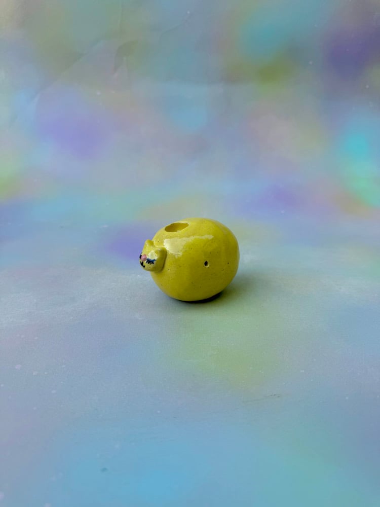 Image of loaf kitty pipe