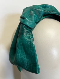 Image 3 of Jade leather bow.