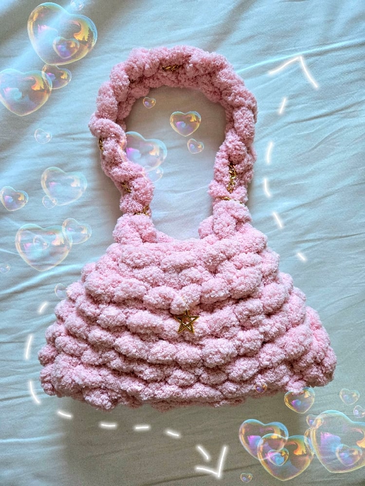 Image of Pink fluffy handbag 1