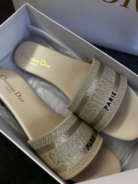 Image 2 of CD gold sliders ✨
