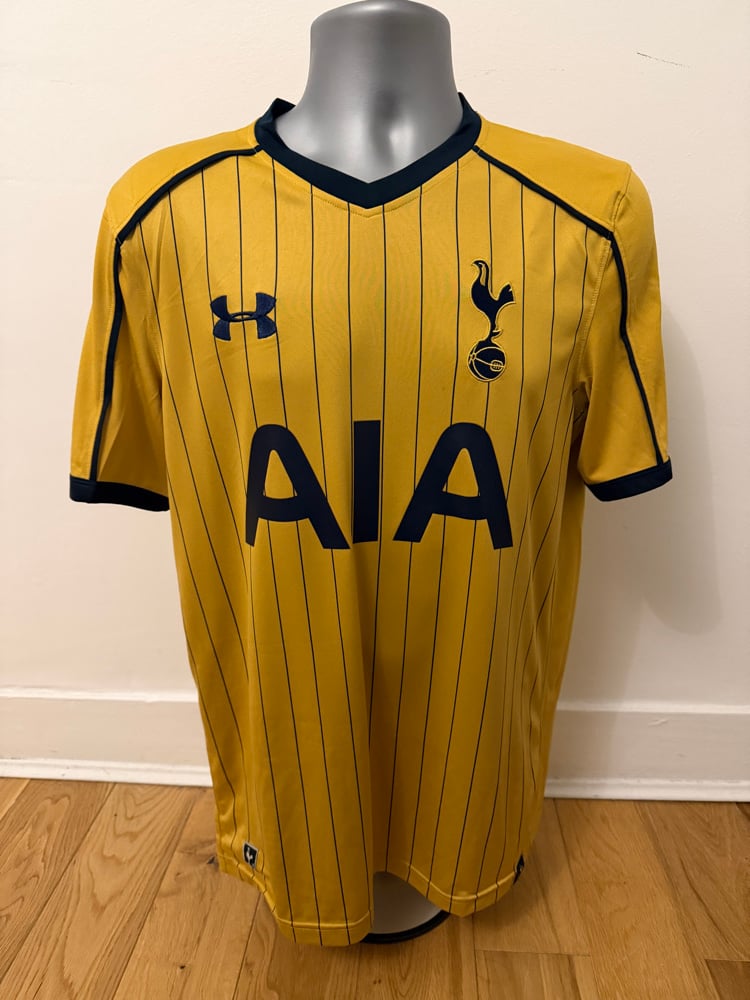 Image of PRE ORDER: Tottenham Hotspur “LAMELA 11” 2016/17 Third Shirt + PL patches (M)