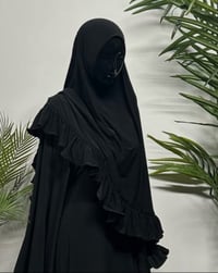 Ruffled overhead khimar