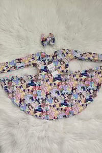 Image 1 of Princess In the notes, please write long sleeve or short sleeve.