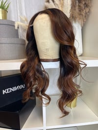 Image 11 of Vente flash BALAYAGE Miel choco  18’ closure 5x5 HD copy