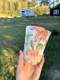 Image 7 of Tiger Lily Hummingbird to go cup