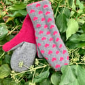 Upcycled mittens grey pink hearts
