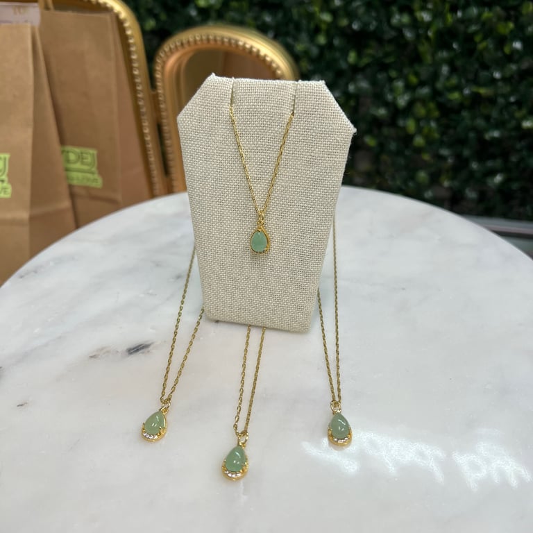 jaded cz teardrop necklace