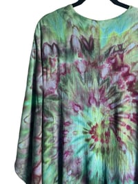 Image 6 of L Woven Long Kimono in Soft Spiral Ice Dye