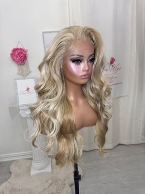 Image of Lizzy luxury free part (ready to ship)