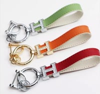 H”Keychain clip