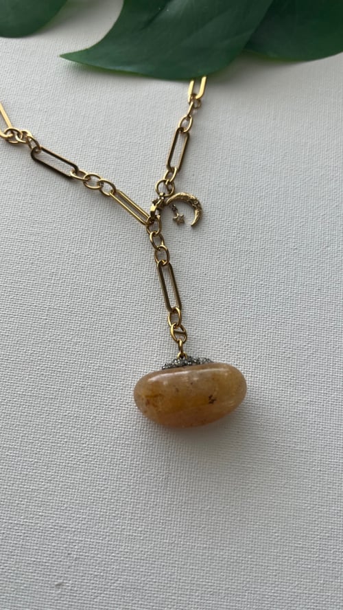 Image of SALA • Citrine Crystal Lariat Necklace