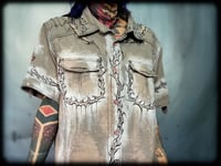 Image 19 of THORN I Button Up (Large) 