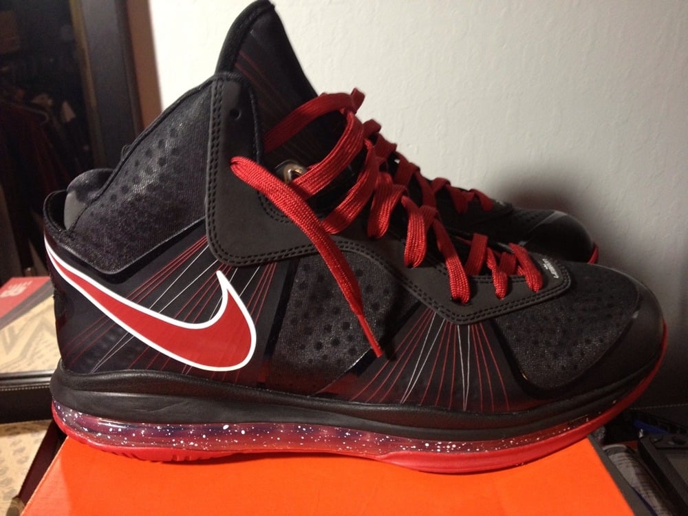 Image of Nike Lebron 8 "Portland PE-red outsole"