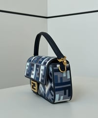 Image 4 of BLUEJAY PURSE