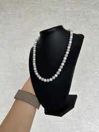 Image 3 of Shades Necklace 