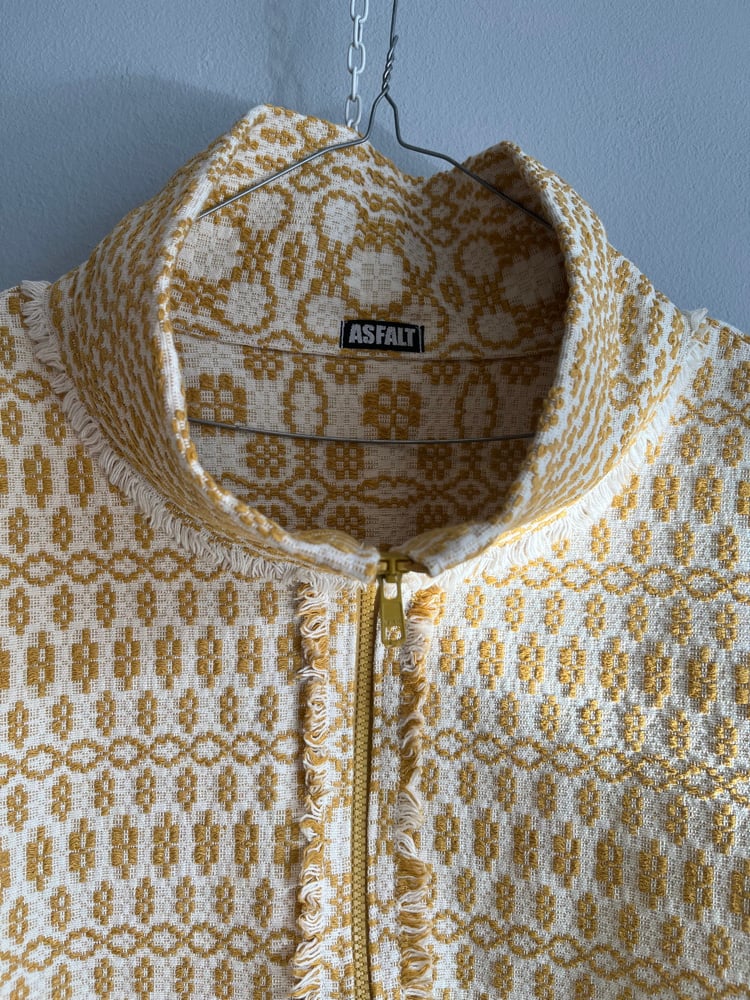 Image of Poncho jacket, gold (one size)