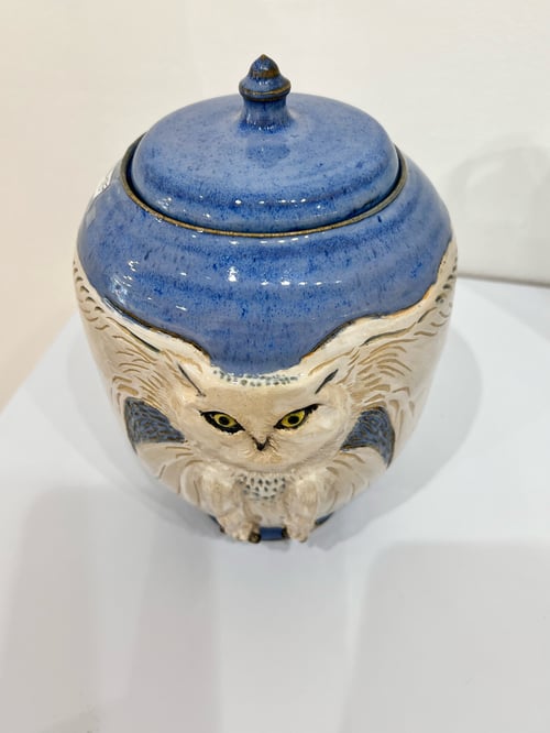 Image of Snowy Owl Lidded Jar - Elizabeth Paxson