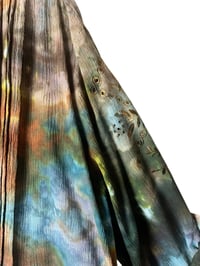 Image 6 of ♻️ UPCYCLED 2X Plus Cotton Tunic Top in Muted Ice Dye