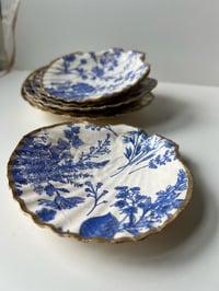 Image 2 of Coquillage décoratif en découpage