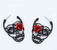 Roses & Skulls