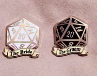 Bride & Groom D20 pins
