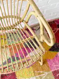 Image 5 of Fauteuil en rotin 