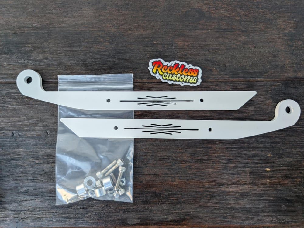 **GARAGE SALE ITEM Ruckus extended peg arm kit