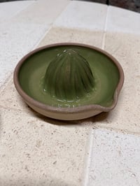Image 5 of Citrus Squeezer