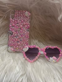 Image 2 of Pink hello Kitty iPhone case