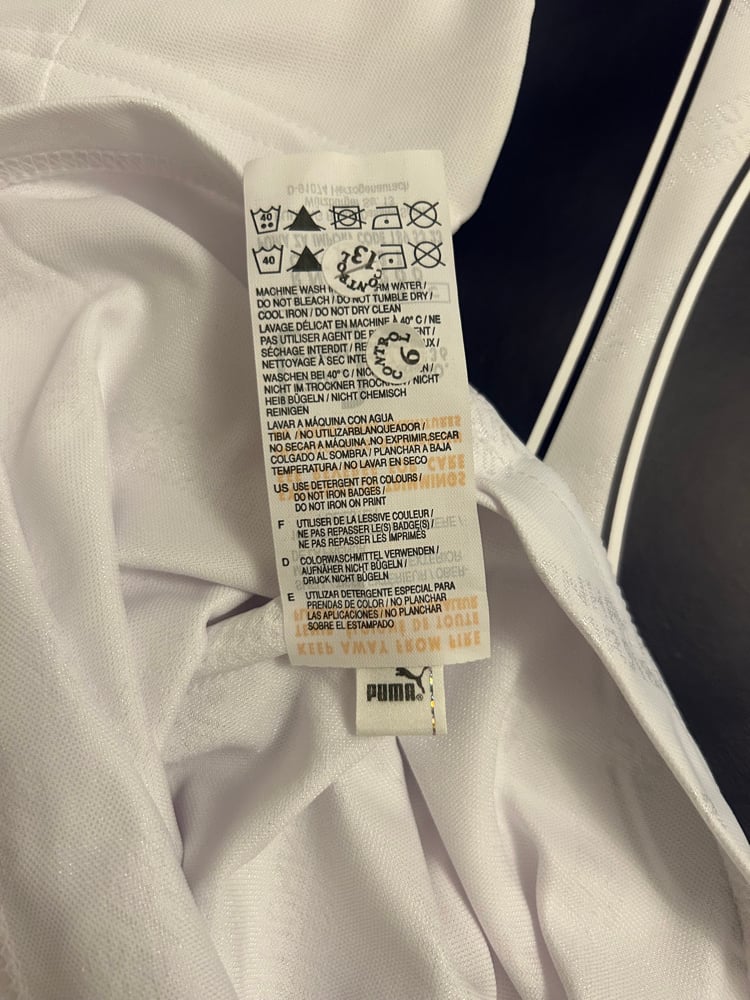 Image of NEW Tottenham Hotspur “BALE 16” 2007/08 Home Shirt + PL patches (M) 