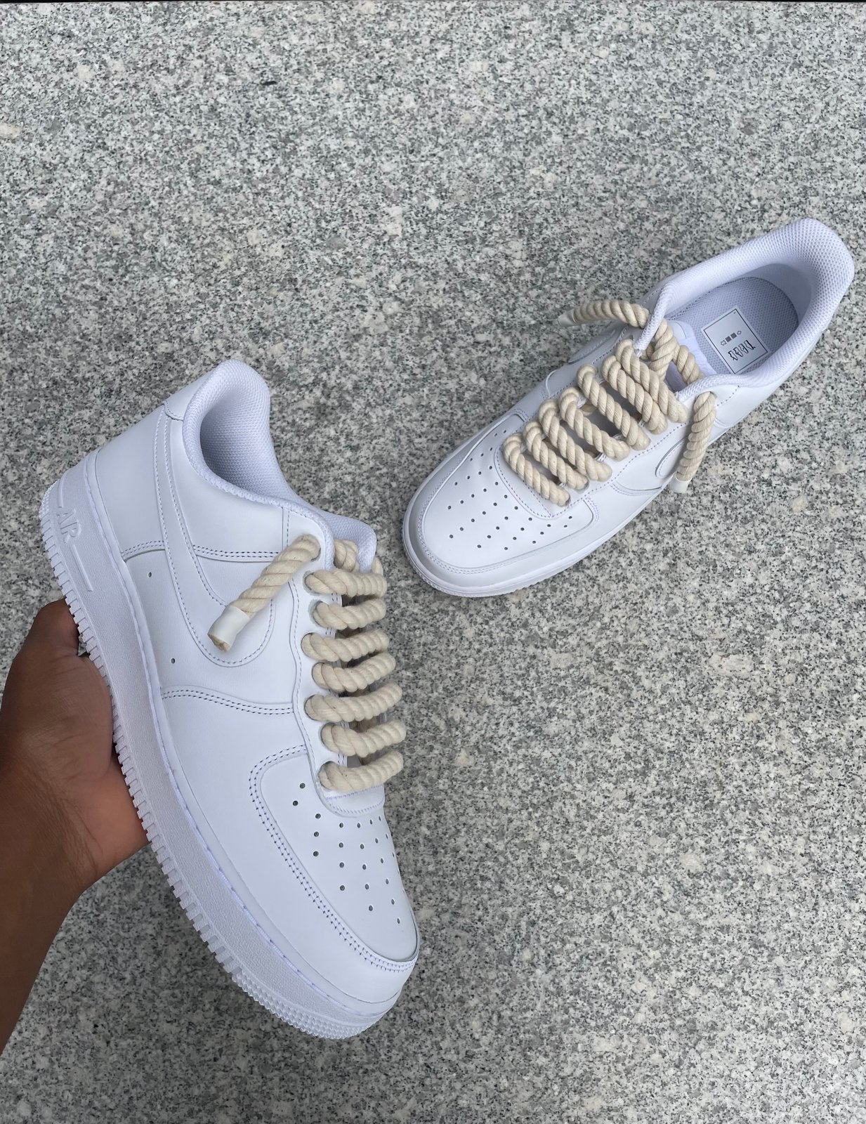 Air force 1 cream 2024 laces