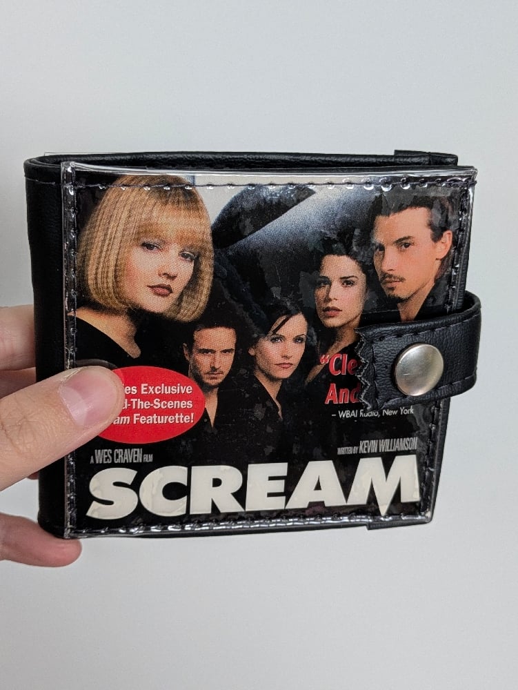 Image of Scream bifold wallet