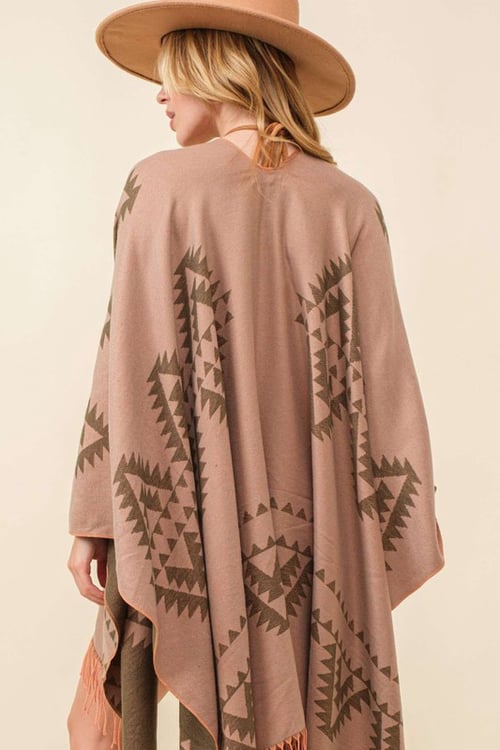 Image of Fringe Shawl 