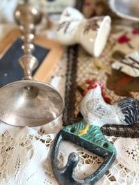 Image 3 of Box de Brocante « Sous le charme »