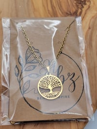 Image 4 of family tree necklace