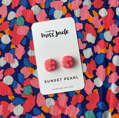 Image of Square flower studs