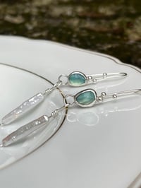 Image 1 of Ohrringe mit Andenopal und Biwa Perle
