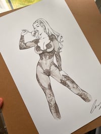 Image 2 of Poison Ivy - lollipop