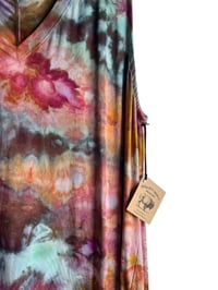 Image 5 of 2XL Luxe Knit V-Neck Tank in Tropical Watercolor Ice Dye