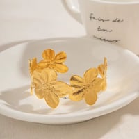 Image 5 of Flowers Bracelet 