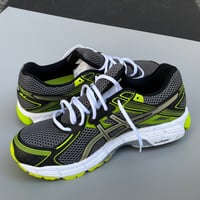 Image 3 of size: us14 uk13 eu49 cm31