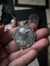 Médaille ancienne du dieu Hermès (Mercure) en argent massif, poinçonnée et signée!