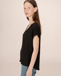Image 4 of Camiseta Season Negro