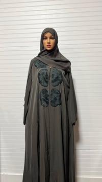 Image 2 of 3D flower Open Abaya 