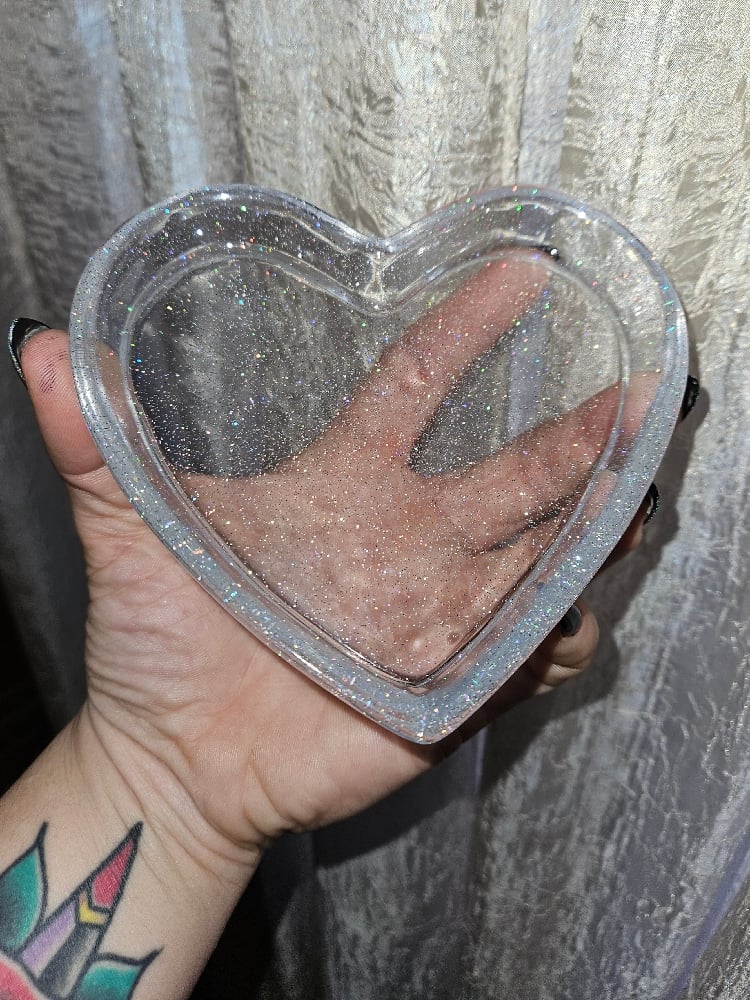Image of 90's Inspired Clear Sparkle Heart Trinket Tray