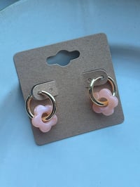 Image 5 of 18k Gold Plated Resin Flower Huggies