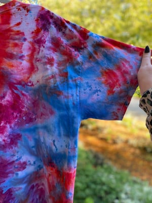 Image of 2XL Scream Into The Void Tie Dye Shirt